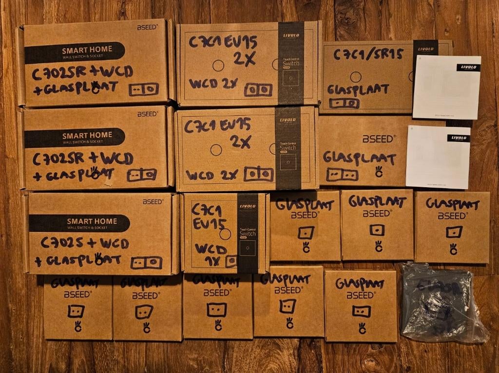 Grote partij Livolo Touch Smart Design Schakelmateriaal, Ophalen of Verzenden, Zo goed als nieuw, Schakelaar