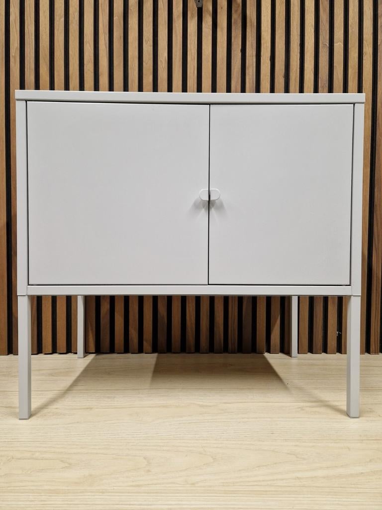 2 x Ikea Lixhult kastje metaal, Zo goed als nieuw, Minder dan 100 cm, Metaal, 25 tot 50 cm