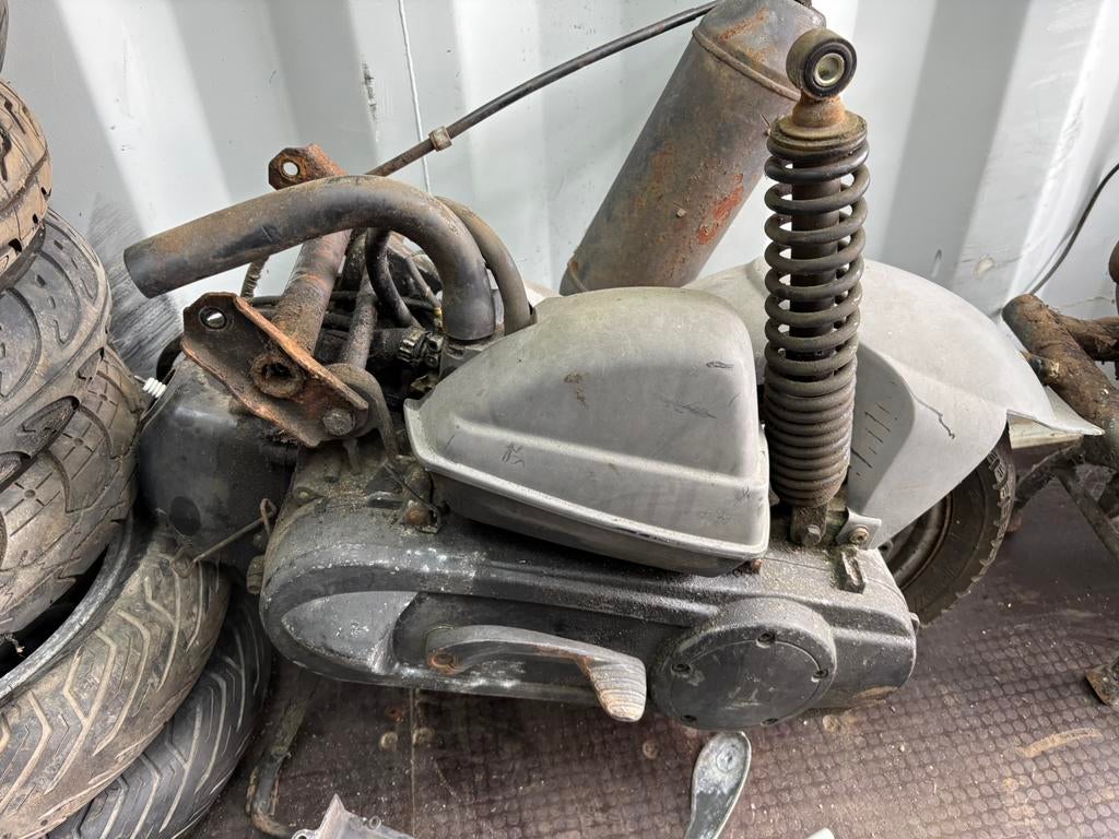 Peugeot ludix onderdelen., Ophalen of Verzenden, Gebruikt, Blok