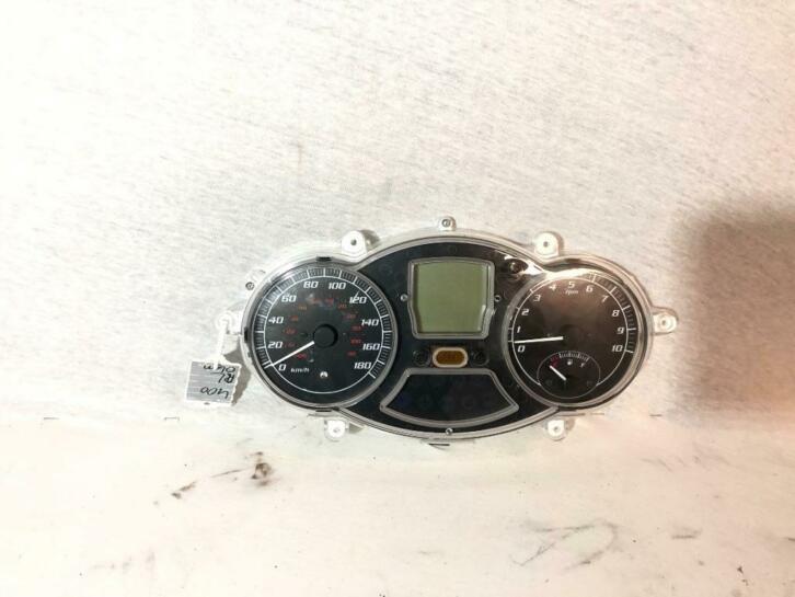 Piaggio MP3 KM teller nieuw 0 KM!!, Ophalen, Niet ingevuld, Niet ingevuld, Niet ingevuld