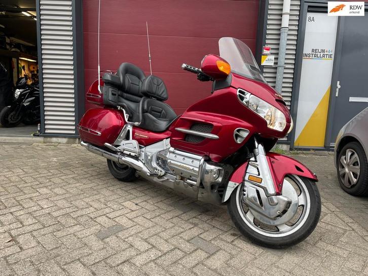 Honda GL 1800 GL1800 Gold Wing Dual C-ABS Deluxe, Motoren, Motoren | Honda, Bedrijf, Toermotor, meer dan 35 kW, ABS