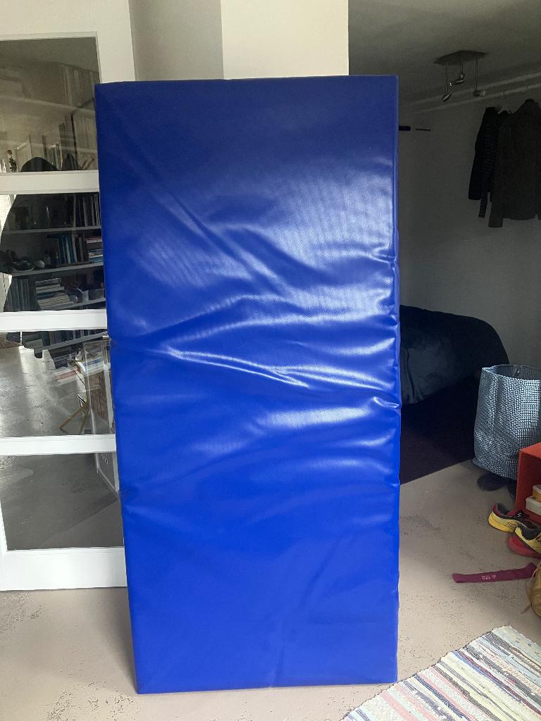 Valmat, Ophalen, Maat 36 t/m 42, Zo goed als nieuw, Blauw