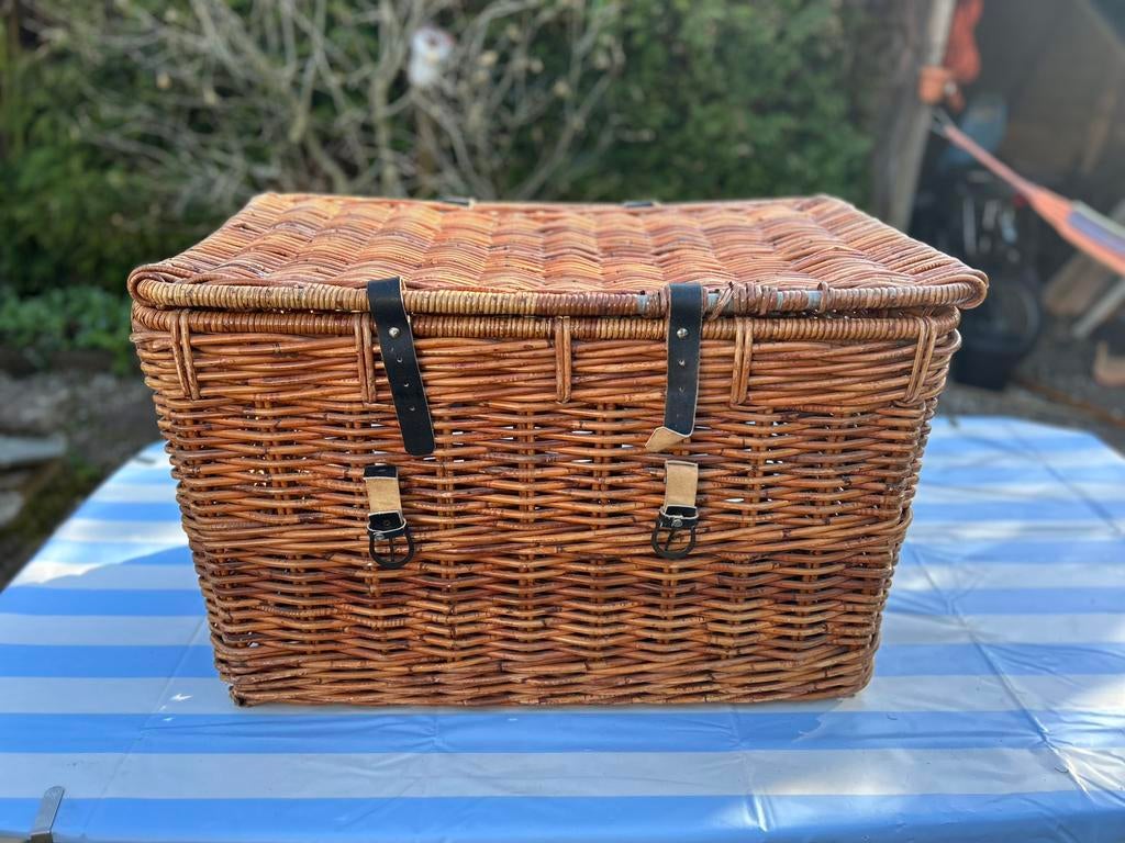 Rieten mand, Ophalen, Gebruikt