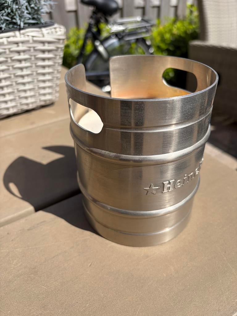 Metalen viltjes houder van Heineken met viltjes, Ophalen, Zo goed als nieuw, Viltje(s), Heineken