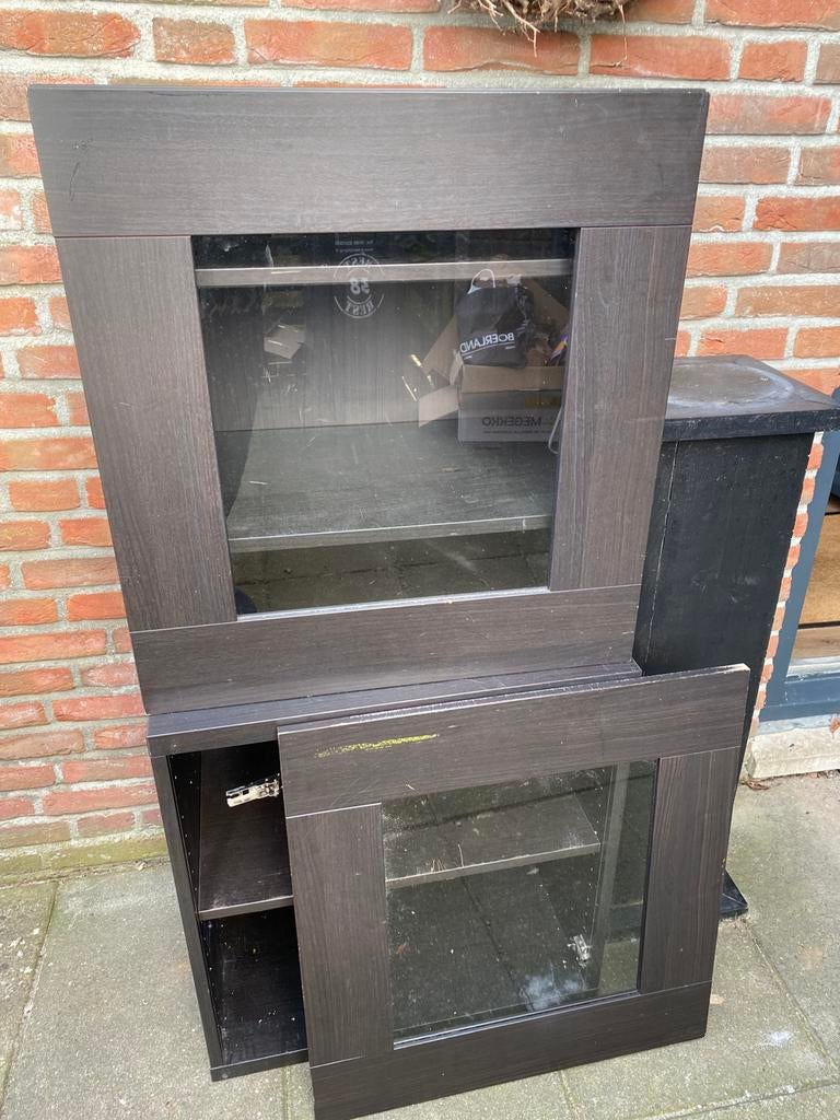 Gratis 2 x besta kastjes, Huis en Inrichting, Ophalen, Zo goed als nieuw, 25 tot 50 cm, 50 tot 100 cm