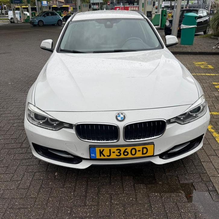 BMW 3-Serie 2.0 320I Touring 2013 Wit, Auto's, BMW, Particulier, 3-Serie, Adaptive Cruise Control, Airbags, Airconditioning, Android Auto