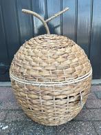 Rotan opbergmand appel, Ophalen, Gebruikt