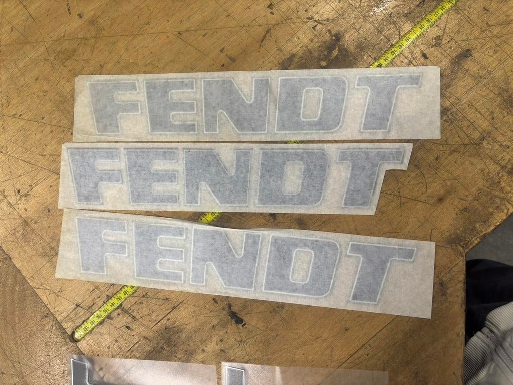 Fendt caravan stickers, Ophalen of Verzenden, Zo goed als nieuw, Auto of Motor