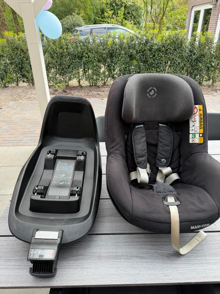 Maxi Cosi pearl smart + family fix one, Kinderen en Baby's, Autostoeltjes, Ophalen, Gebruikt, 9 t/m 18 kg, Isofix