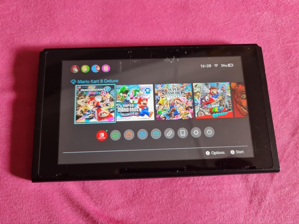 Nintendo switch v1 (half defect), Spelcomputers en Games, Gebruikt, Ophalen of Verzenden, Zonder controller, Switch Original