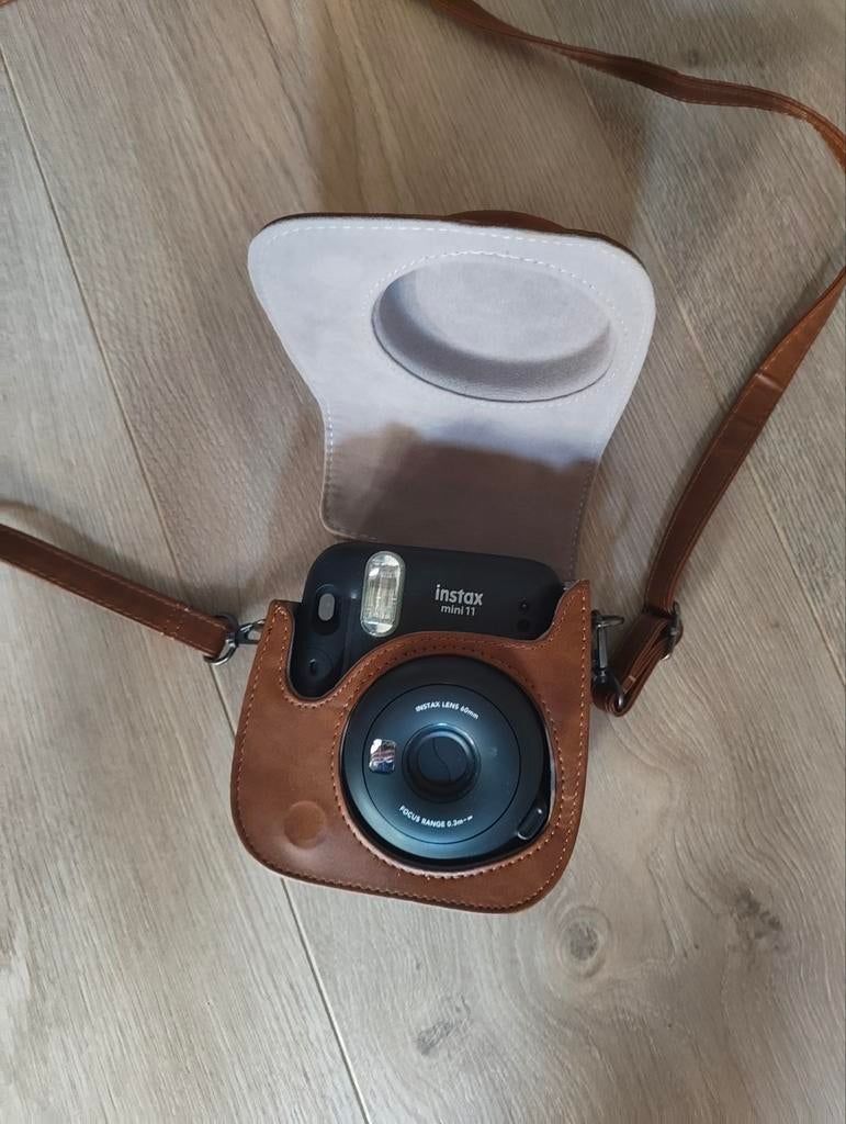 Instax Mini 11 met lederen tasje, Compact, Ophalen of Verzenden, Zo goed als nieuw, Fuji