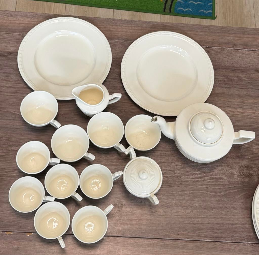 Wit theeservies / koffieservies Récamier, Gebruikt, Keramiek, Ophalen of Verzenden, Effen