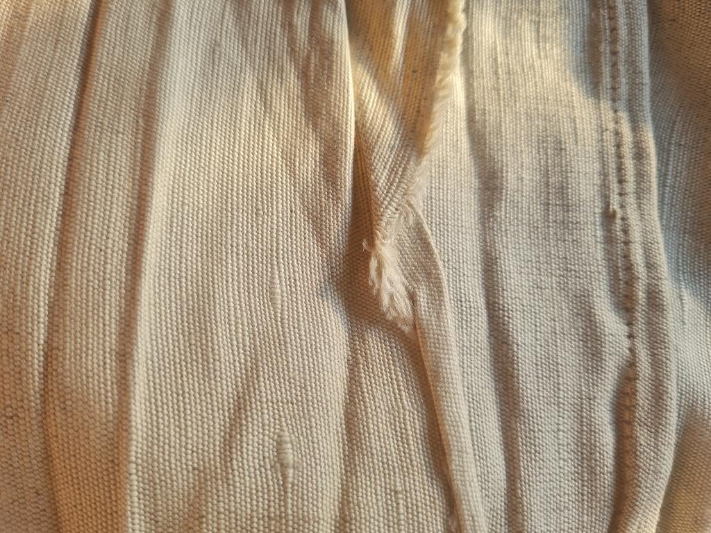 Zeer oude lap linnen in nieuwstaat, Hobby en Vrije tijd, Stoffen en Lappen, Overige kleuren, 120 cm of meer, Ophalen of Verzenden