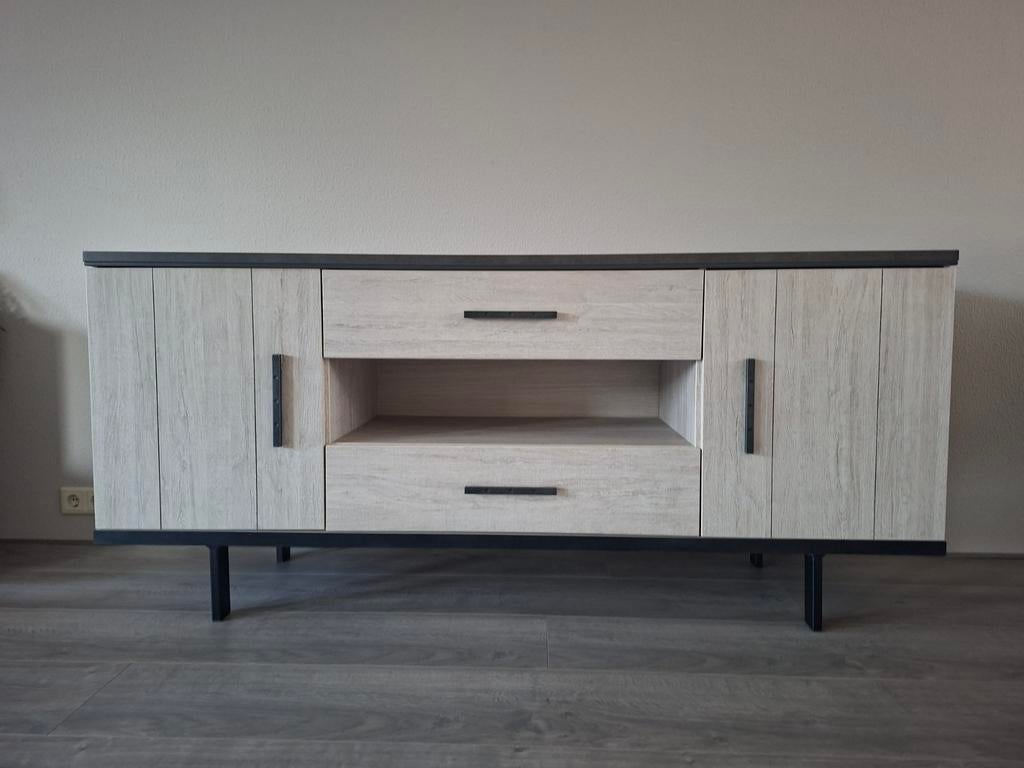 TV-kast lamulux licht greywashed houtlook met betonlook blad, Huis en Inrichting, Kasten | Televisiemeubels, Ophalen, 150 tot 200 cm