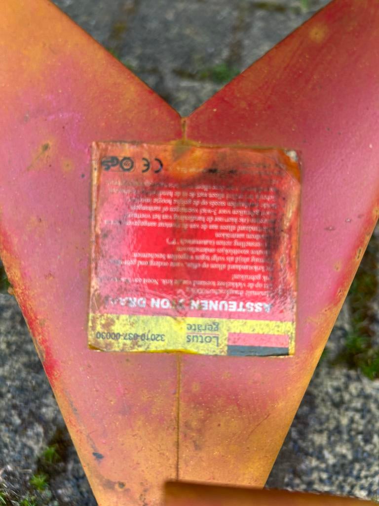 Kriksteun 3 ton, Ophalen, Gebruikt, Manueel, Garagekrik