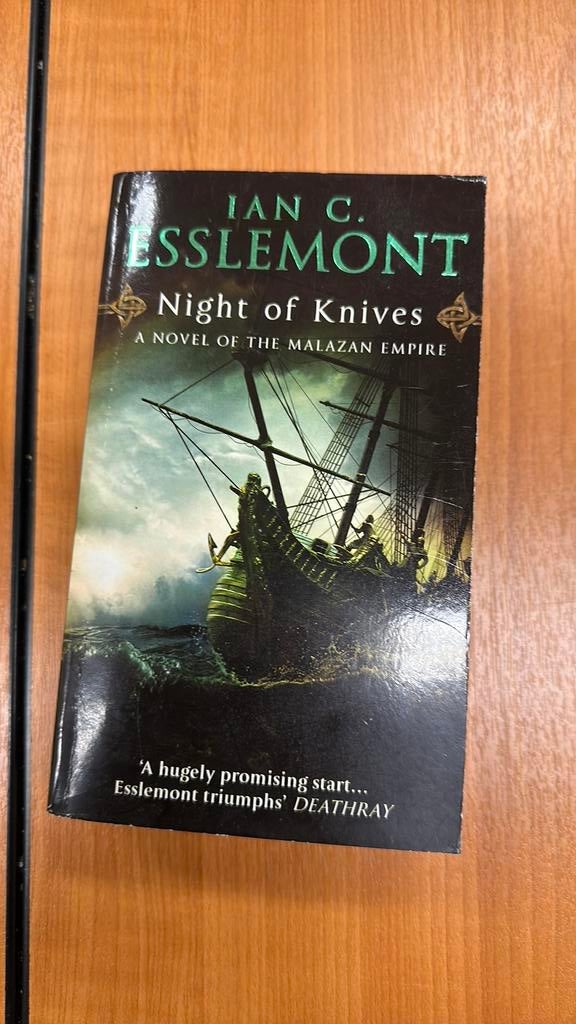 Ian C. Esslemont Malazan, Boeken, Ophalen of Verzenden, Zo goed als nieuw