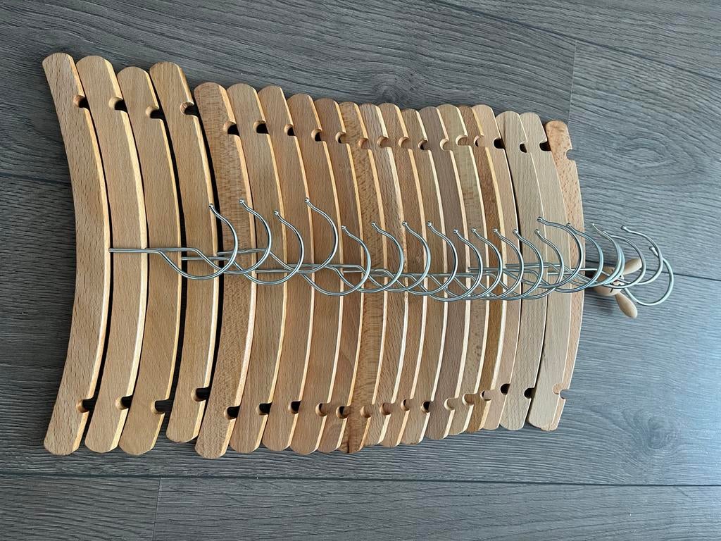 Houten kledinghangers voor baby- en kinderkleding, Kleding | Dames, Kledinghangers, Ophalen, Zo goed als nieuw, Hout, Kinderen