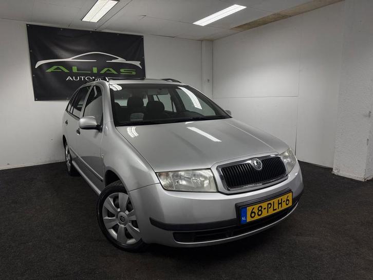 Skoda Fabia Combi Skoda Fabia Combi 1.4-16V Elegance -Airco, Auto's, Skoda, Bedrijf, Te koop, Fabia, ABS, Airbags, Airconditioning