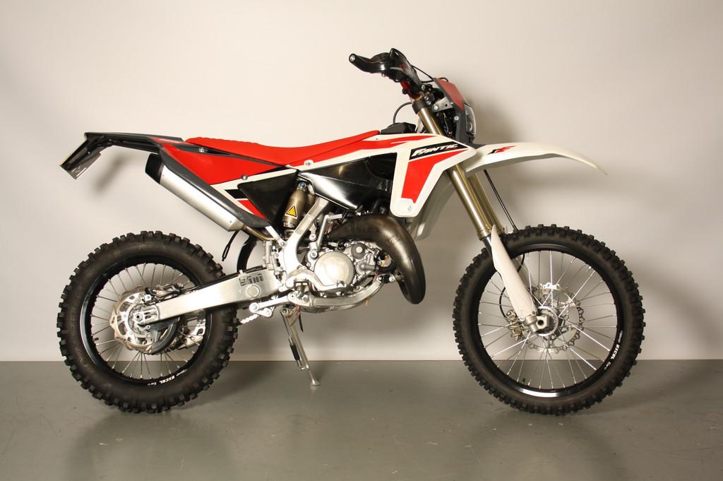 FANTIC MOTOR XE 125 Enduro (bj 2024), Bewo revisie & tuning, Newtonstraat 6 a
7131 PP  Lichtenvoorde, NL, Bedrijf, Crossmotor