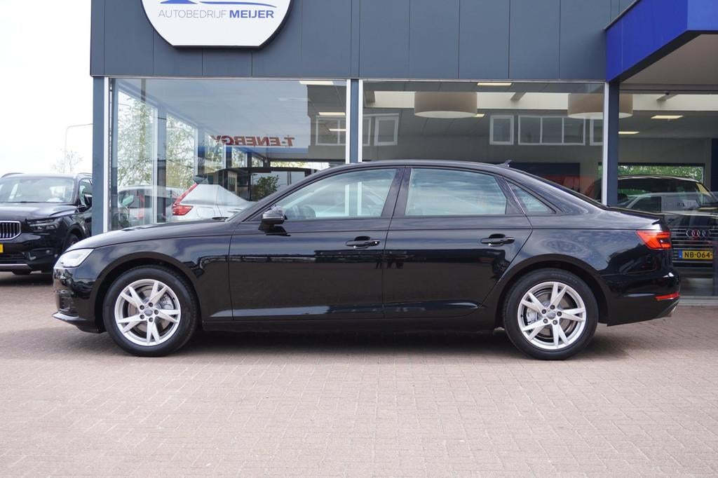 Audi A4 Limousine 2.0 TFSI ultra Pro Line Automaat | Navigat, Gebruikt, 1984 cc, A4, Zwart