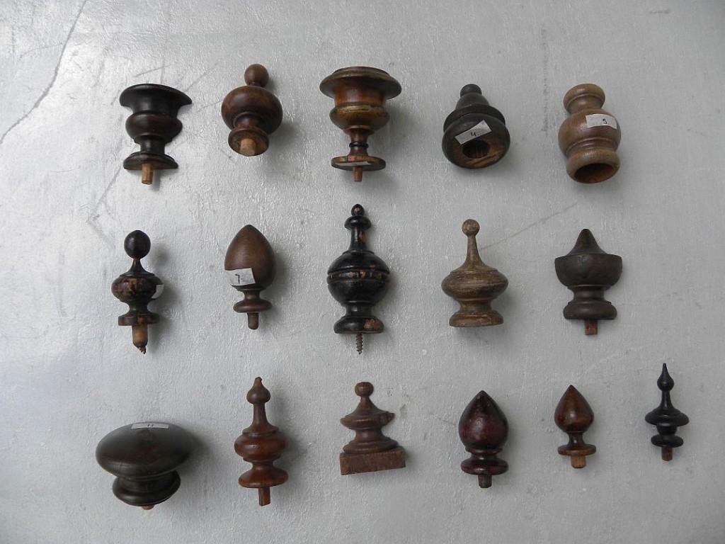 Houten ornamenten, tollen in doos Remonte 1, Antiek en Kunst, Ophalen of Verzenden