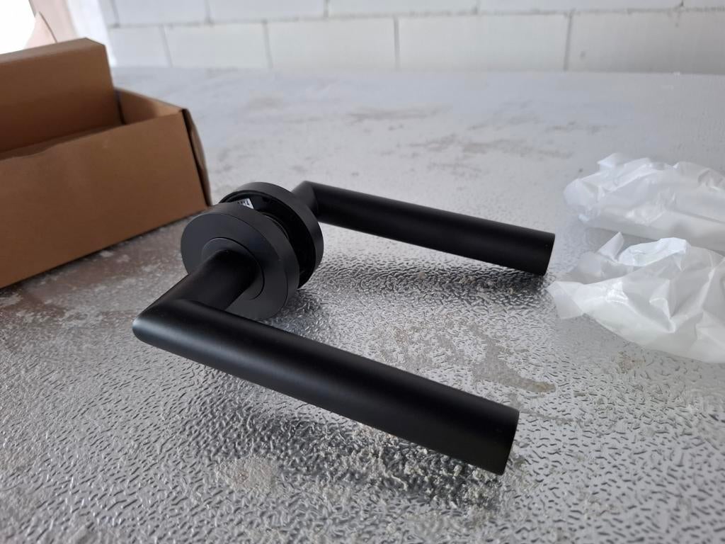 Binnendeur beslag zwart nieuw 25 stuks, Ophalen, Nieuw, Klink of Kruk