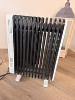 Aigostar Oliegevulde Radiator 2500W - Zo goed als nieuw, Doe-het-zelf en Verbouw, Ophalen, Radiator, Zo goed als nieuw, 60 tot 150 cm