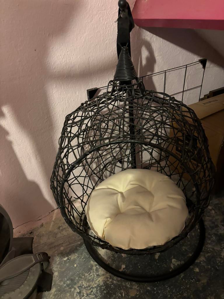 Katten /kleine hond schommel stoel, Ophalen, Zo goed als nieuw