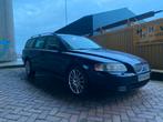 Volvo V70 2.4 140PK AUT 2005 Blauw, Auto's, 1800 kg, Blauw, 1498 kg, Stationwagon