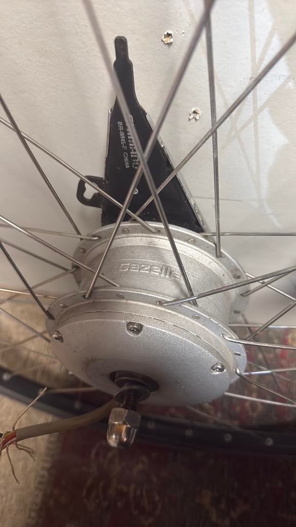 Gazelle voorwiel  28inch, 51 tot 55 cm, Ophalen, Gebruikt, Gazelle
