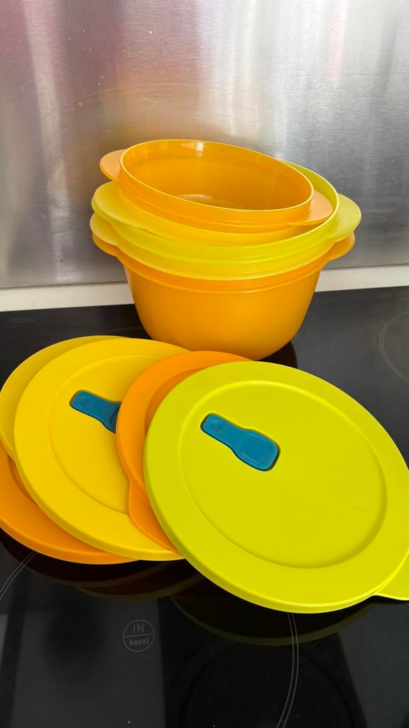 Tupperware Crystal Wave Magnetron Set - Oranje/Geel, Ophalen, Gebruikt, Oranje, Bak of Kom