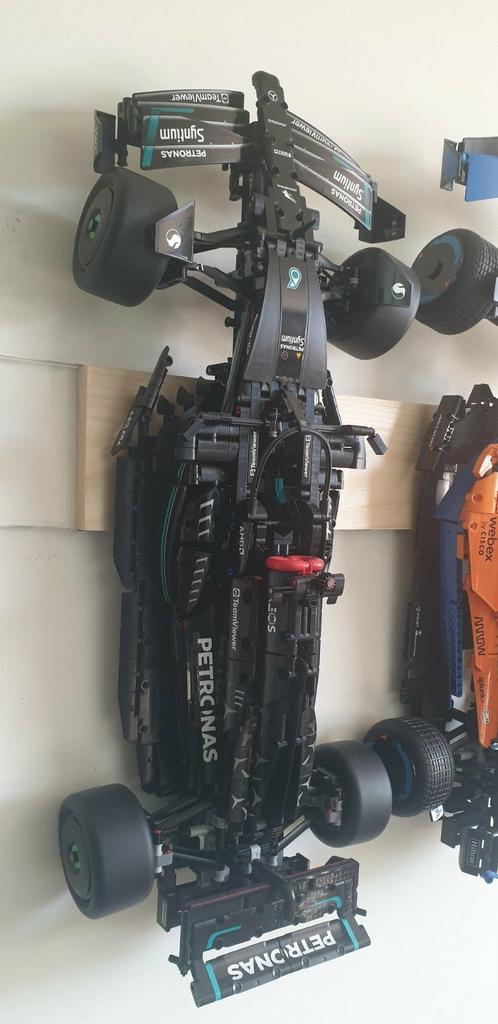 Lego Mercedes AMG F1, Hobby en Vrije tijd, Modelbouw | Radiografisch | Auto's, Ophalen, Zo goed als nieuw, Overige schalen, Auto onroad