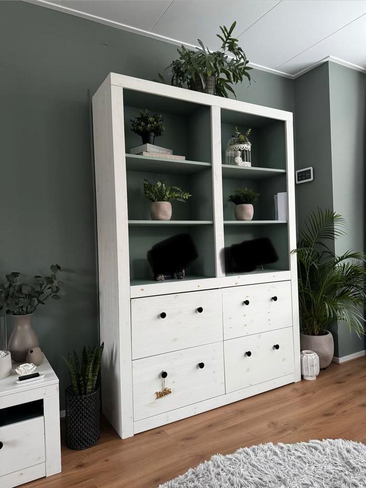 Witte buffetkast Jan des Bouvrie, Huis en Inrichting, Kasten | Buffetkasten, Zo goed als nieuw, 200 cm of meer, 100 tot 150 cm