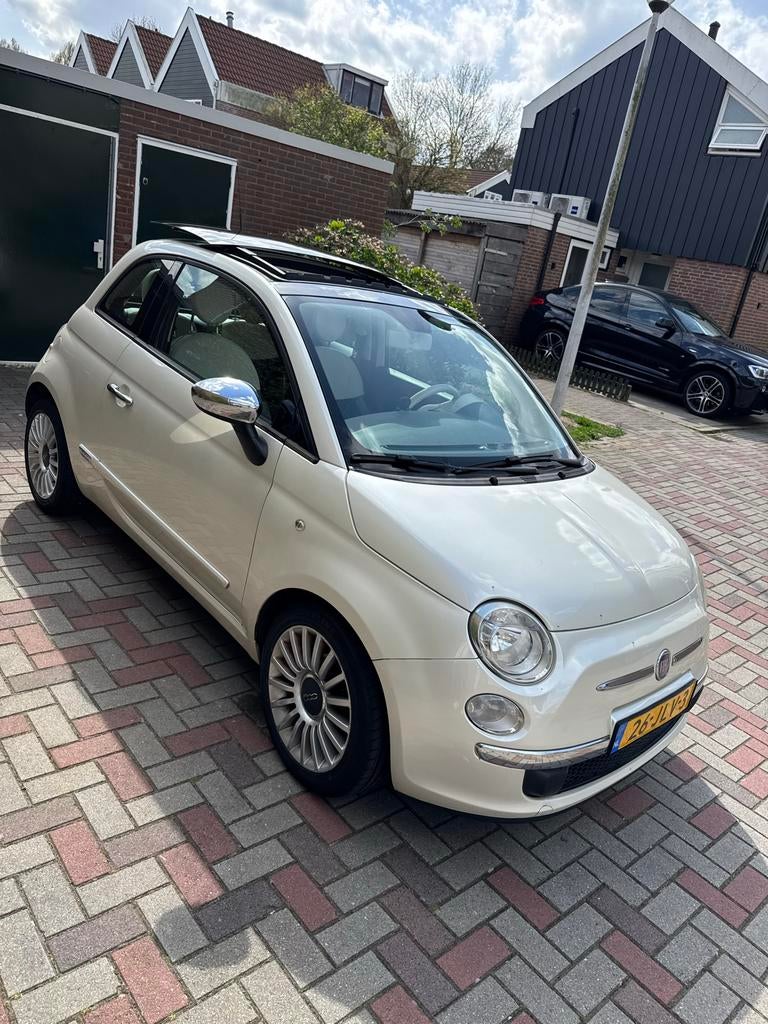 Unieke Fiat 500 1.2 2009 AUTOMAAT, Leder, parelmoer, pano, 4 cilinders, Leder en Stof, Beige, Origineel Nederlands