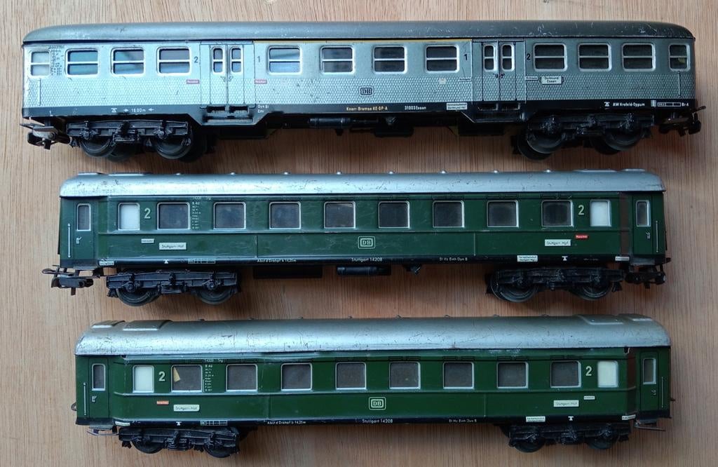 Drie Märklin metalen rijtuigen DB. Oa de Silberlinge., Hobby en Vrije tijd, Modeltreinen | H0, Gebruikt, Wagon, Wisselstroom, Märklin