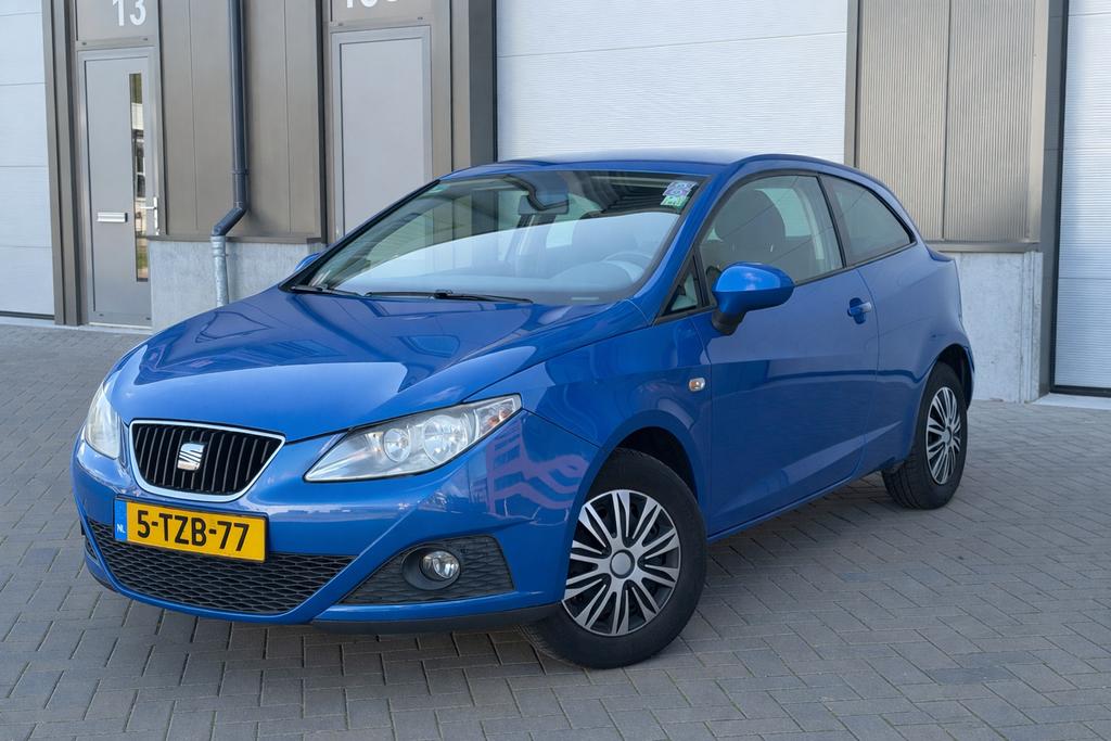 Seat Ibiza 1.4 63KW 2010 Blauw, Auto's, Seat, Voorwielaandrijving, 40 €/maand, 4 cilinders, Blauw