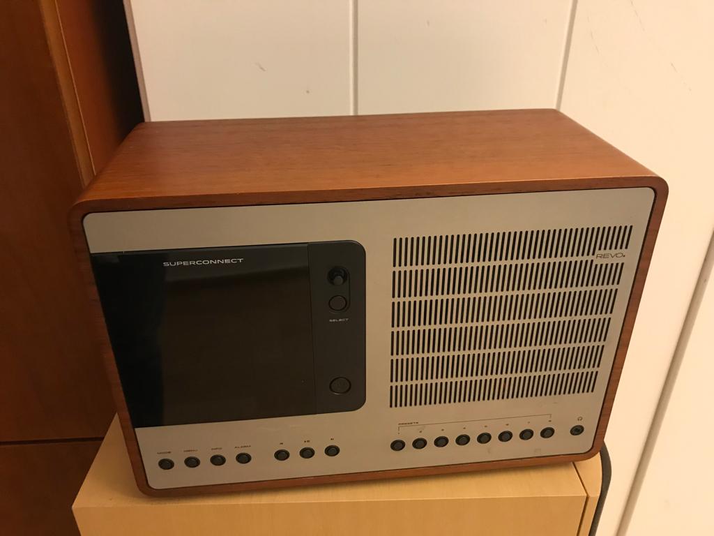 Revo SuperConnect radio met DAB+, internet, muziekstreamer, Ophalen, Zo goed als nieuw, Radio