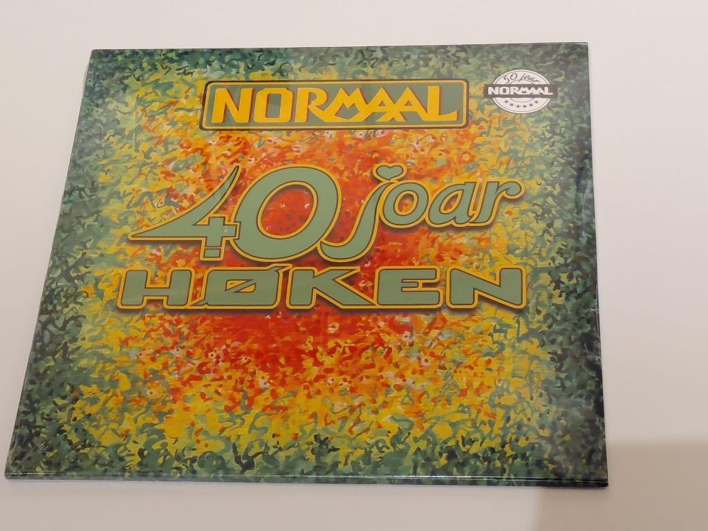 Vinyl LP Normaal – 40 Joar Høken, Cd's en Dvd's, Vinyl | Nederlandstalig, Ophalen of Verzenden, Nieuw in verpakking, 12 inch, Levenslied of Smartlap