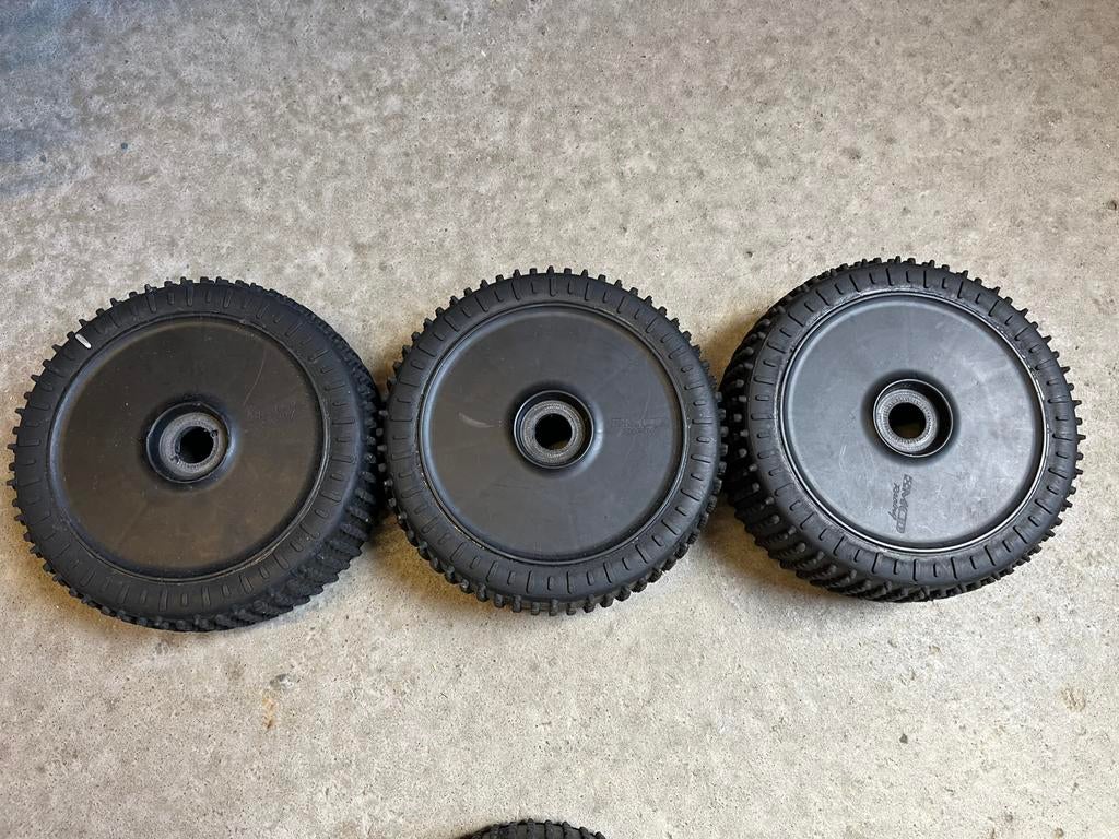 MCD Racing banden Losi FG, Ophalen, Gebruikt, 1:5 t/m 1:8, Onderdeel