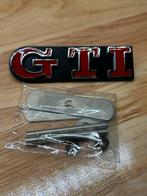 GTI embleem voor in grill inclusief bevestiging, Ophalen of Verzenden