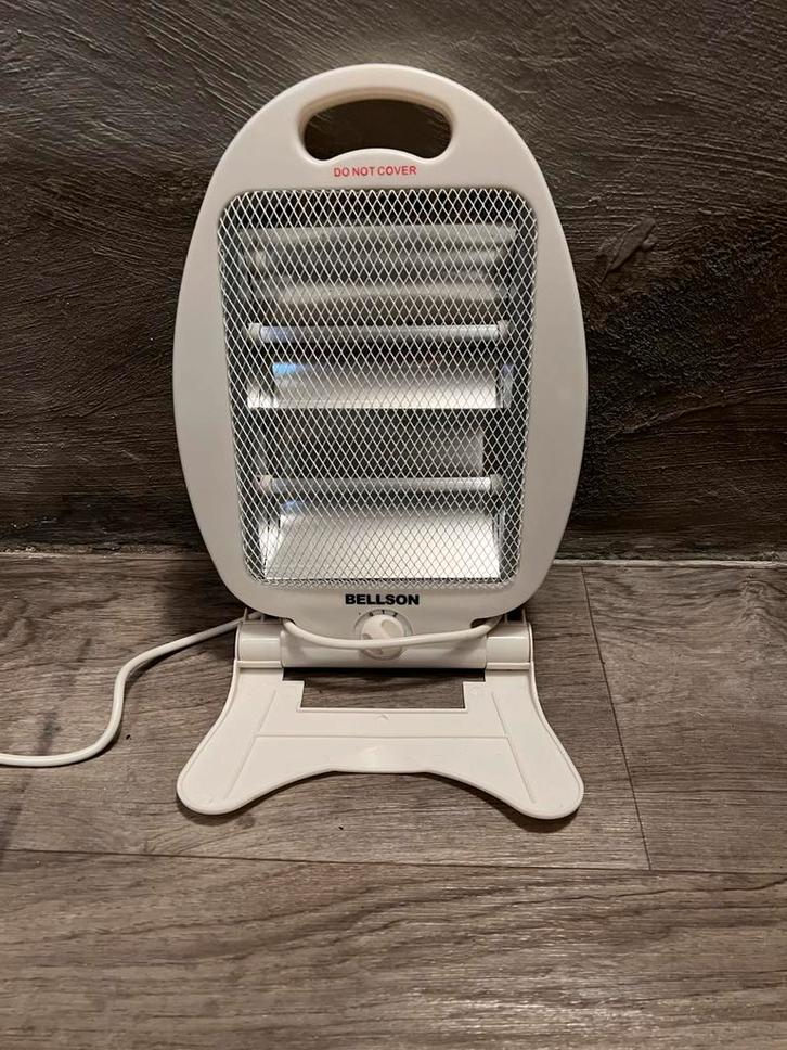 Bellson Quartz Heater RH06 - 800W, Doe-het-zelf en Verbouw, Verwarming en Radiatoren, Gebruikt, Kachel, 800 watt of meer, 30 tot 80 cm
