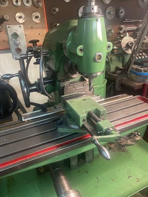 Aciera F-3 onderdelen, Doe-het-zelf en Verbouw, Draaibanken, Nieuw, Metaaldraaibank, Verzenden