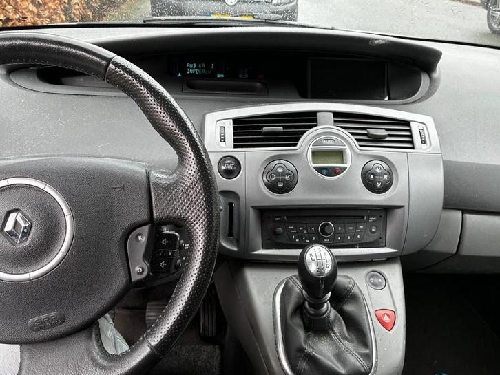 Renault Scénic 1.6 16V 82KW 2008 Grijs, Auto's, Renault, Particulier, Scénic, ABS, Airbags, Airconditioning, Centrale vergrendeling