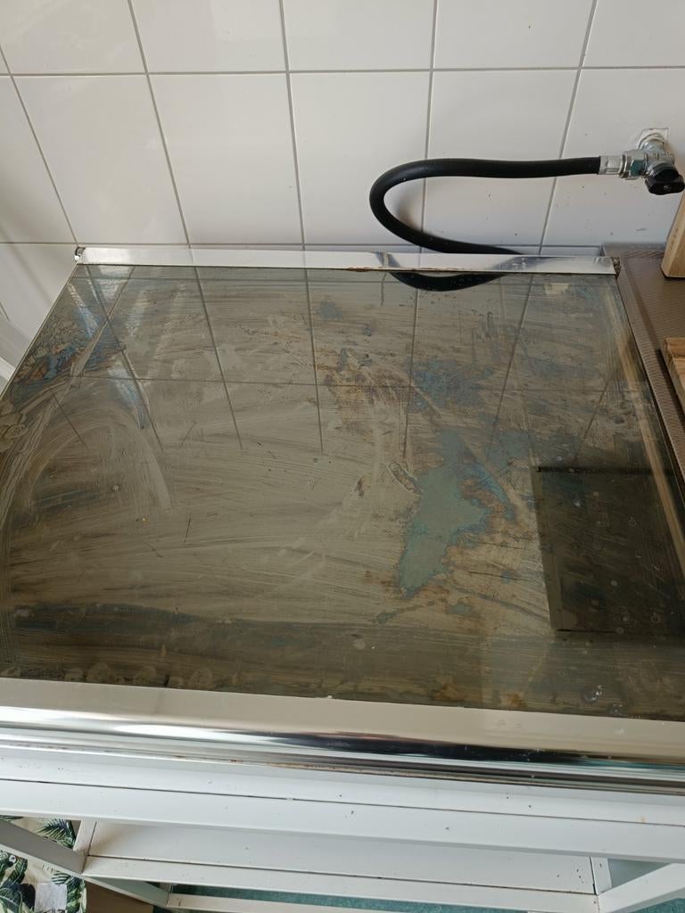 Gasfornuis Indesit - 4 pitten - gebruikt, Witgoed en Apparatuur, Fornuizen, Ophalen, Gebruikt, 4 kookzones, Gas