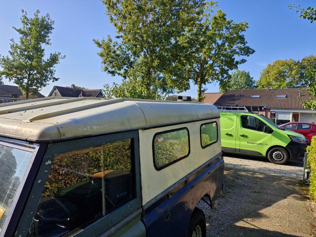 Te koop compleet  Landrover dak 109, Auto-onderdelen, Carrosserie en Plaatwerk, Ophalen, Land Rover, Deur