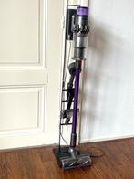 Dyson V11 stofzuiger met veel extra's en goede batterij, Witgoed en Apparatuur, Stofzuigers, Ophalen, Zo goed als nieuw, Stofzuiger