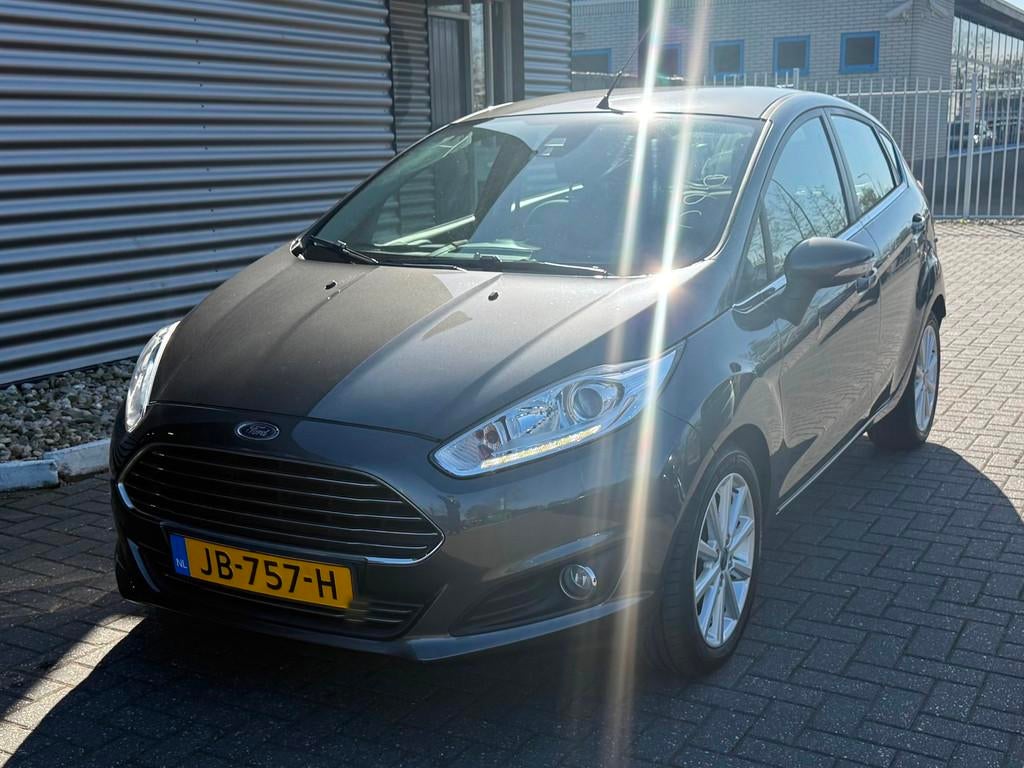 Ford Fiesta 1.0 EcoBoost Titanium, Voorwielaandrijving, 101 pk, Euro 6, Start-stop-systeem