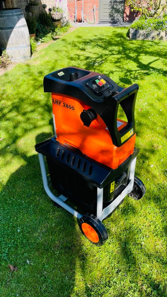 Atika ALF 2800 Elektrische hakselaar 2800W STERK!!!!, Ophalen, Zo goed als nieuw, Elektrisch, Met opvangbak