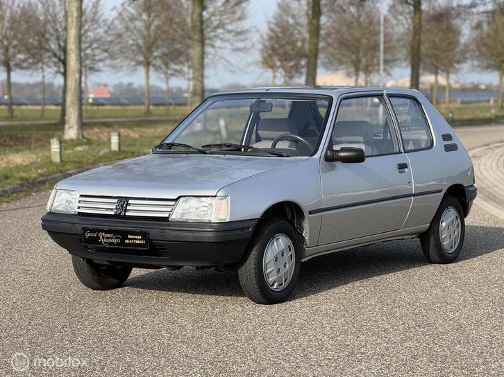 Peugeot 205 1.1i XL 1e Eig! Topconditie., Auto's, Oldtimers, Bedrijf, Te koop, Peugeot, Benzine, Hatchback, Handgeschakeld, Voorwielaandrijving