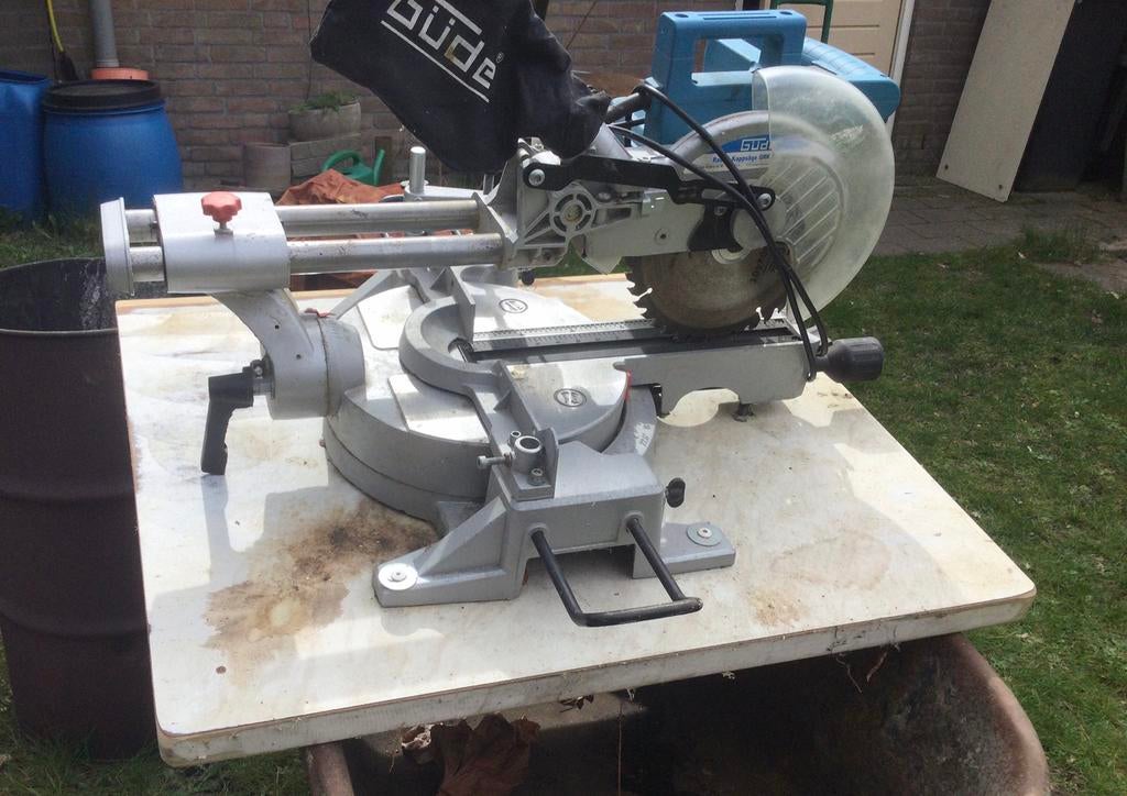 Güde radiaal-afkortzaag, Doe-het-zelf en Verbouw, Gereedschap | Zaagmachines, Gebruikt, 70 mm of meer, Ophalen of Verzenden, Afkortzaag